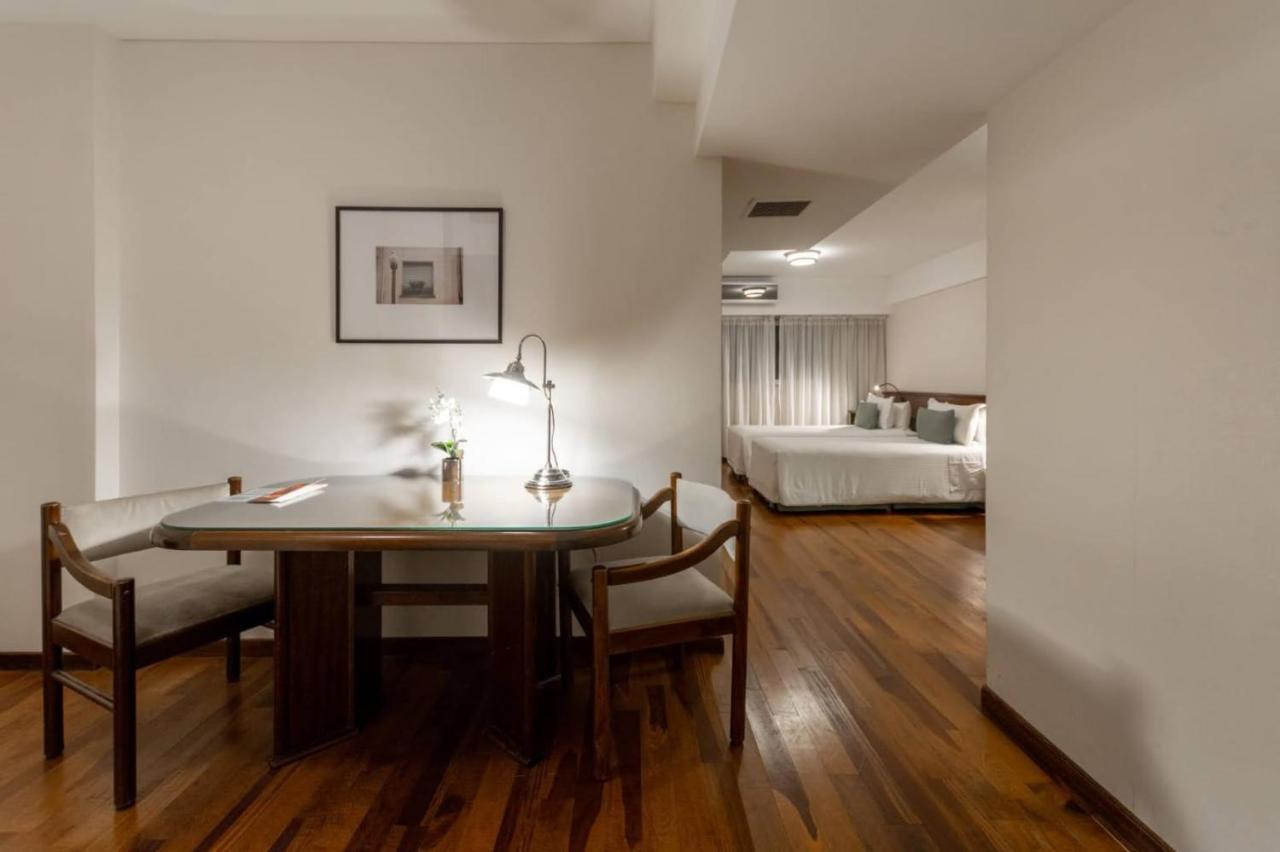 Feir'S Park Hotel & Rooftop Buenos Aires Esterno foto A suite at the hotel