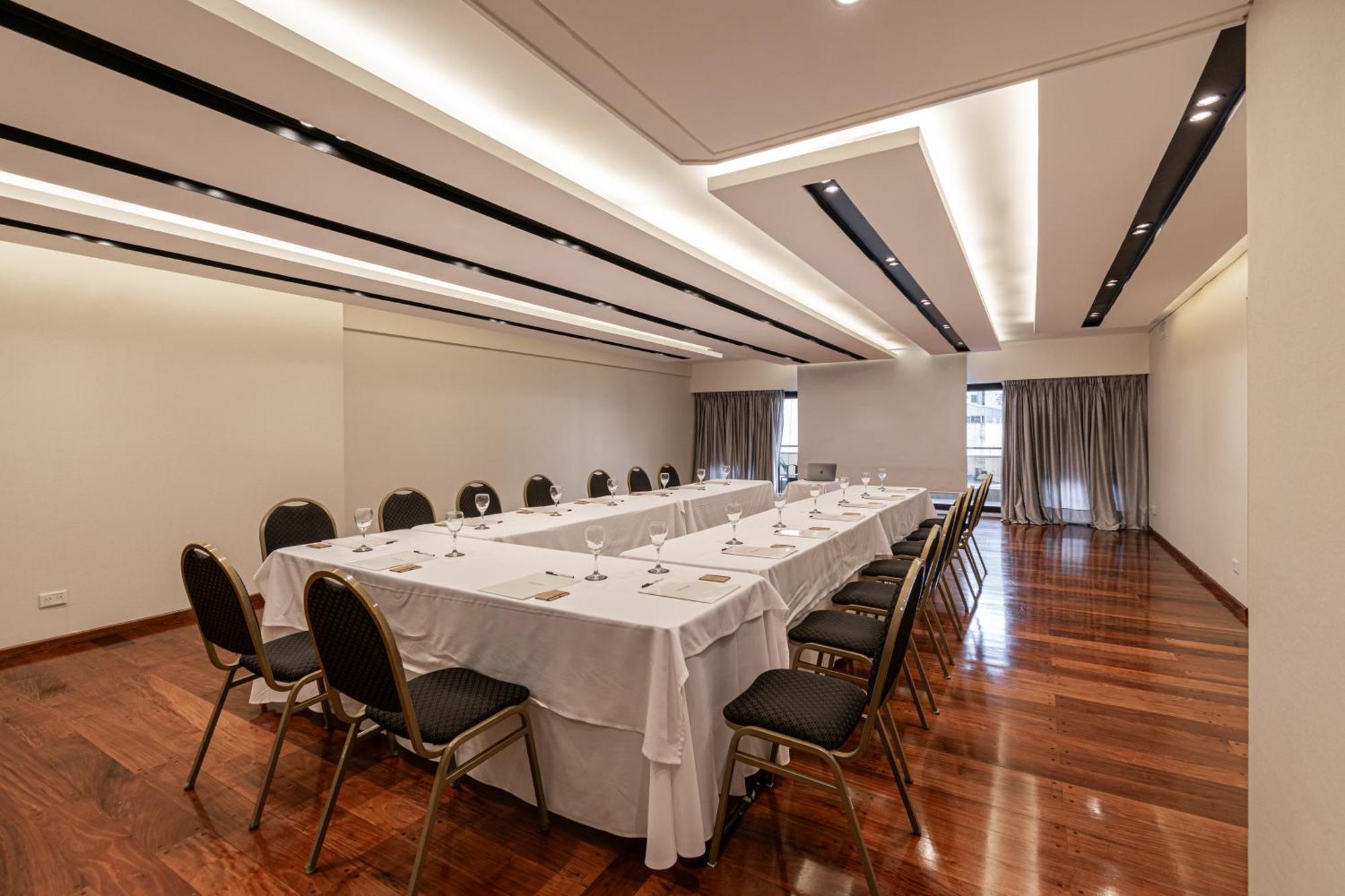 Feir'S Park Hotel & Rooftop Buenos Aires Esterno foto Meeting room