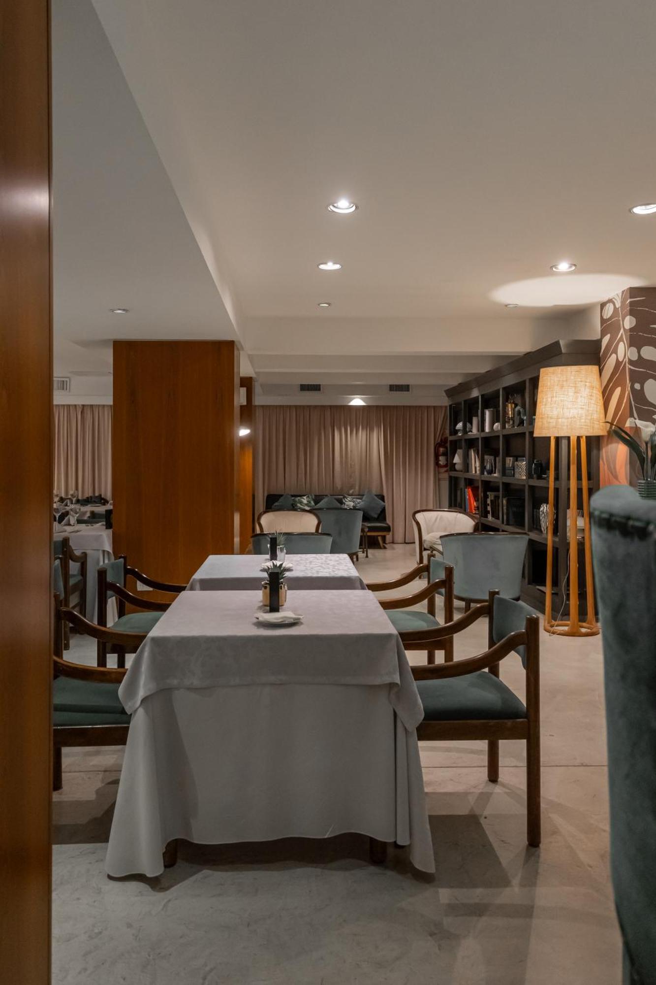 Feir'S Park Hotel & Rooftop Buenos Aires Esterno foto Restaurant interior